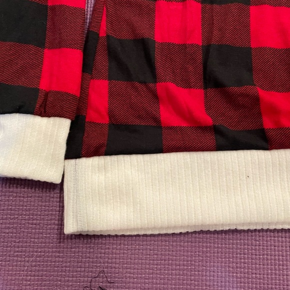 Long sleeve Buffalo plaid top - Picture 10 of 12